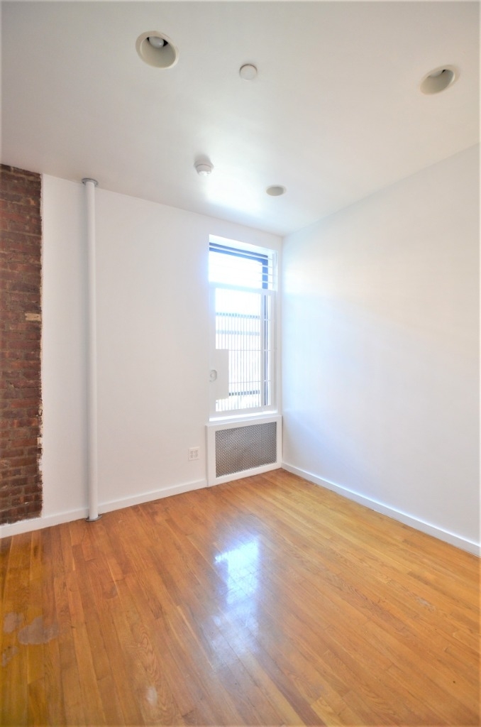 500 W 148th - Photo 6