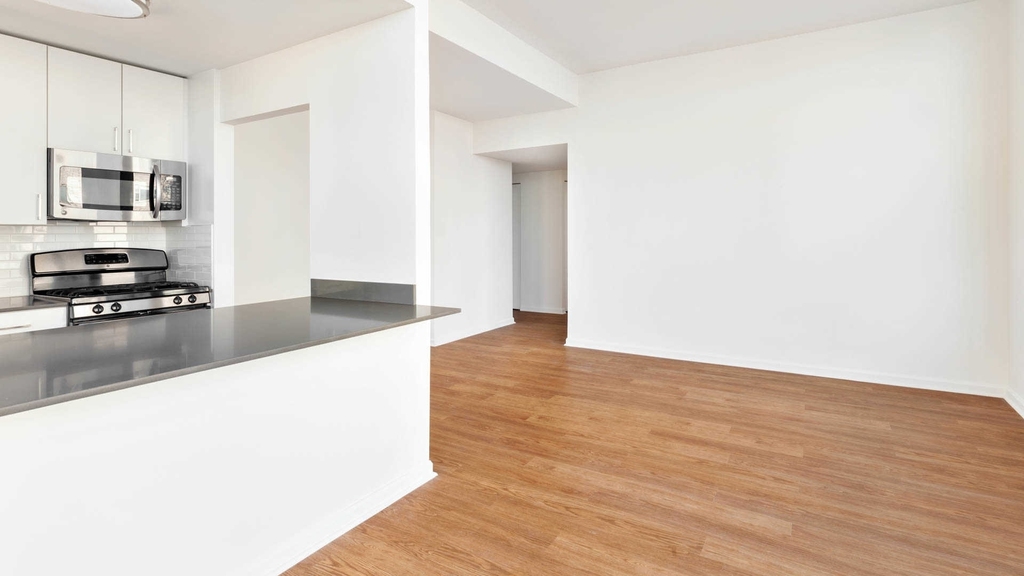 300 East 39th Street - Photo 1