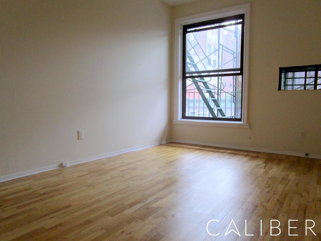 46 West 73rd Street - Photo 3