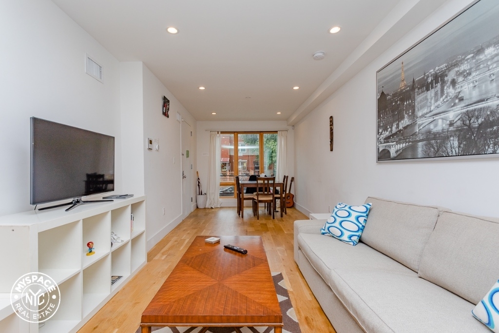 88 Bleecker - Photo 1