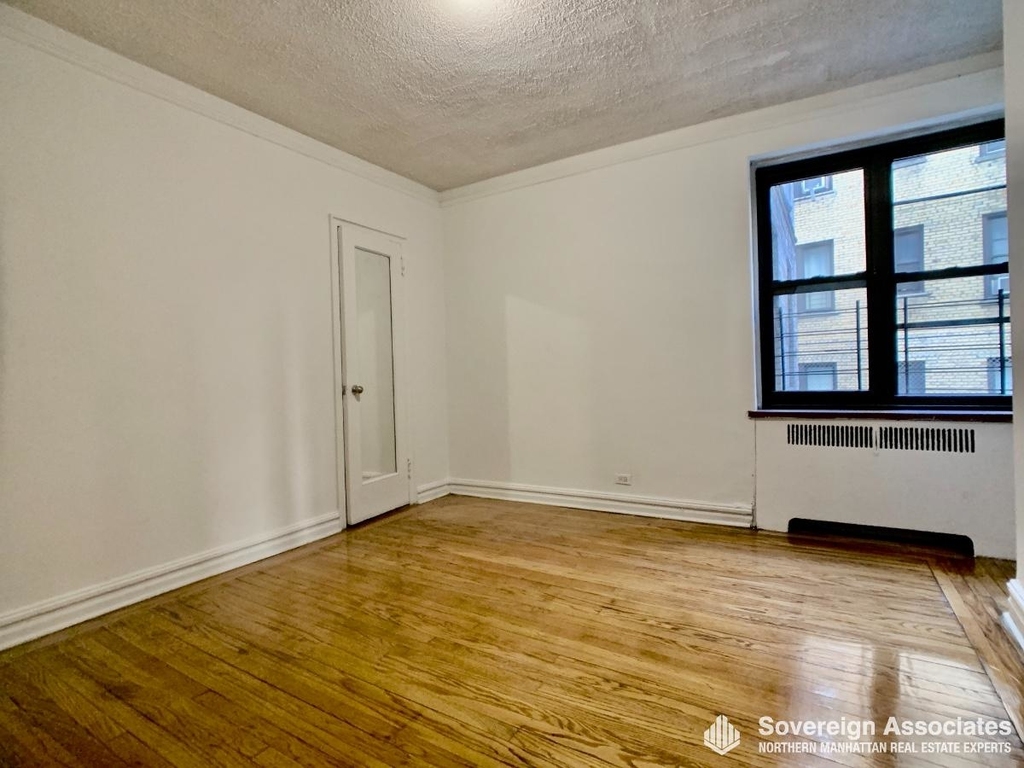 499 Fort Washington Avenue - Photo 2