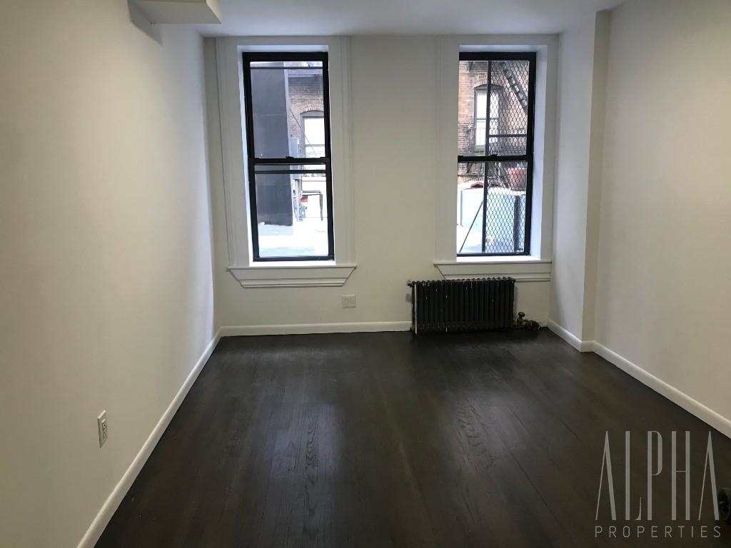 114 East 4th Street - Photo 0