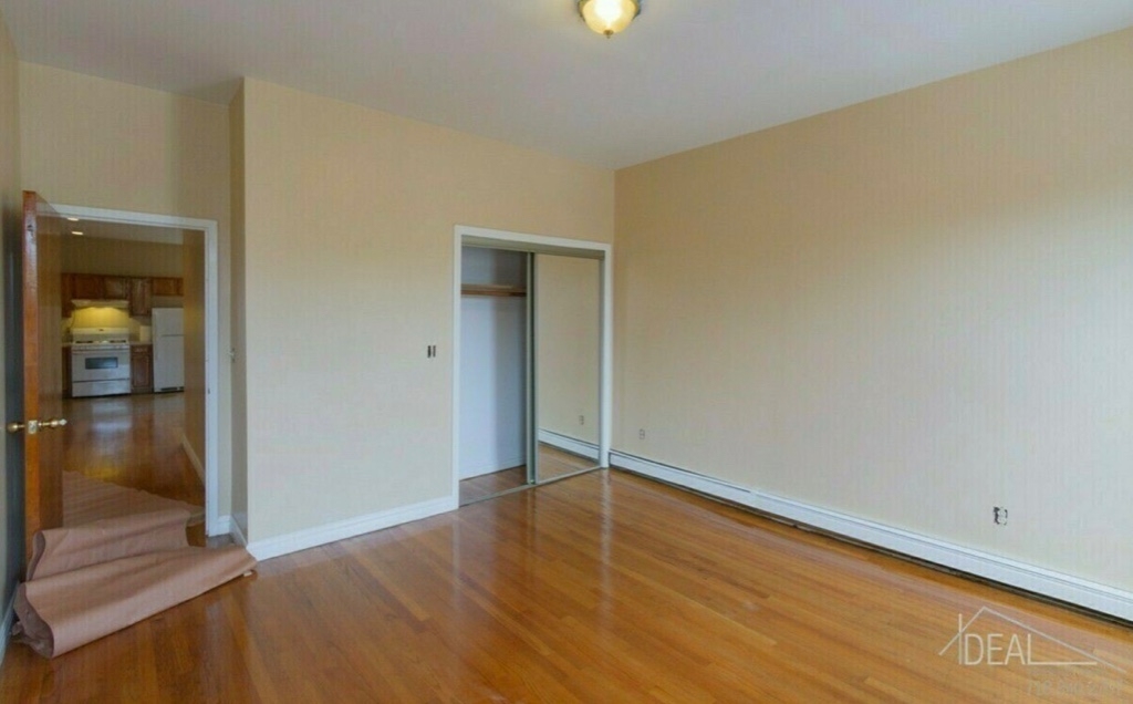 462 Third Avenue - Photo 10