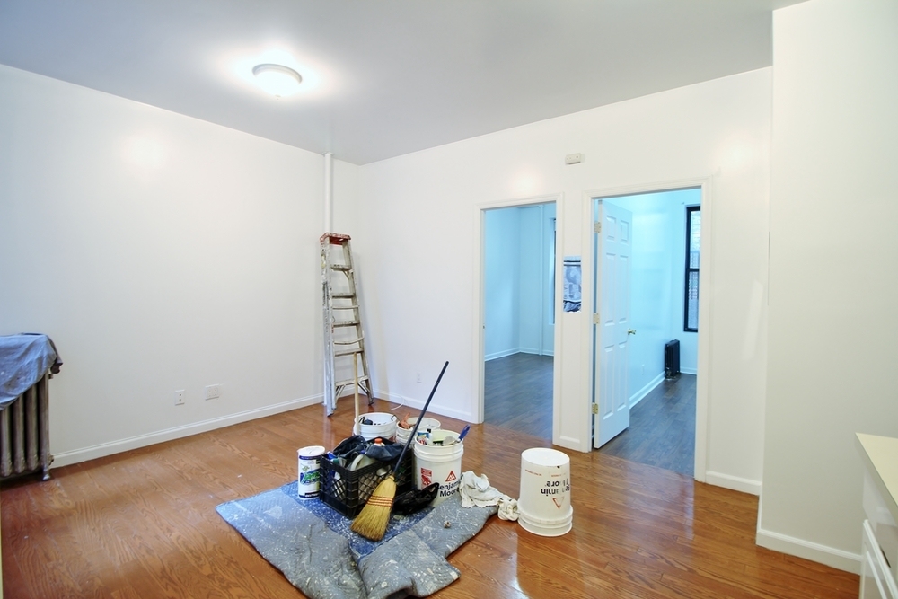 528 West 152nd - Photo 7