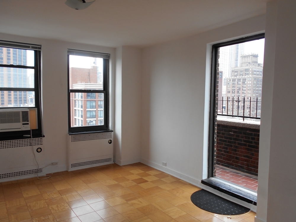 3BR on East 38th St - Photo 9