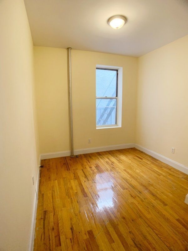 82 Wadsworth Avenue - Photo 3