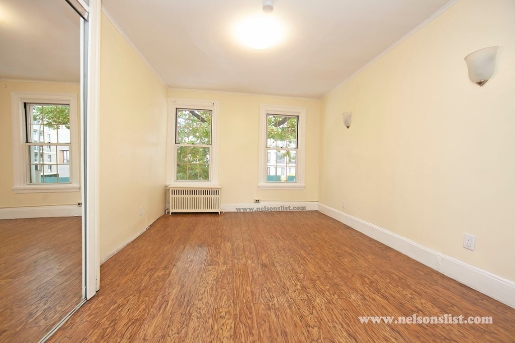 644 4th Avenue - Photo 1