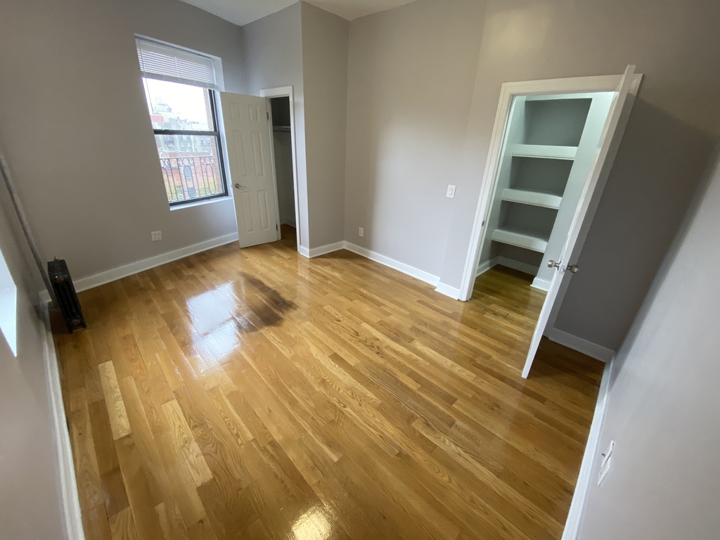 1071 St. Nicholas Ave  - Photo 5