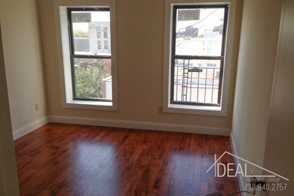 142 4th avenue - Photo 2