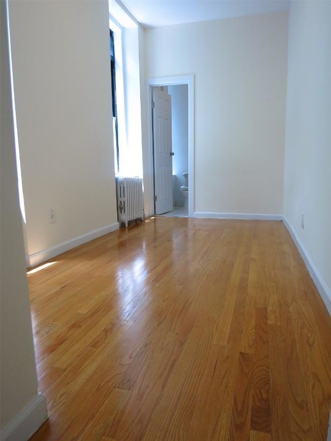 East 82nd Street - Photo 2