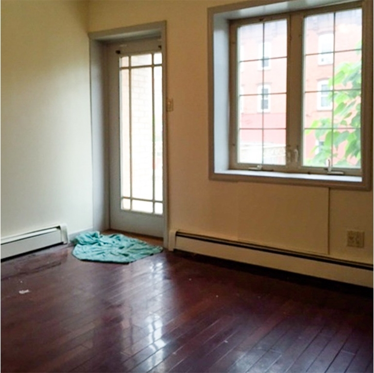 245 Tompkins Ave - Photo 4