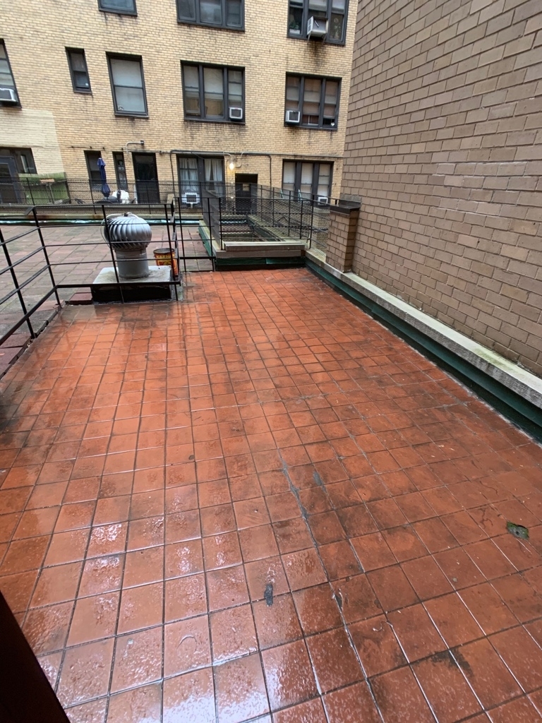 east 55th street/1st/Sutton  - Photo 1