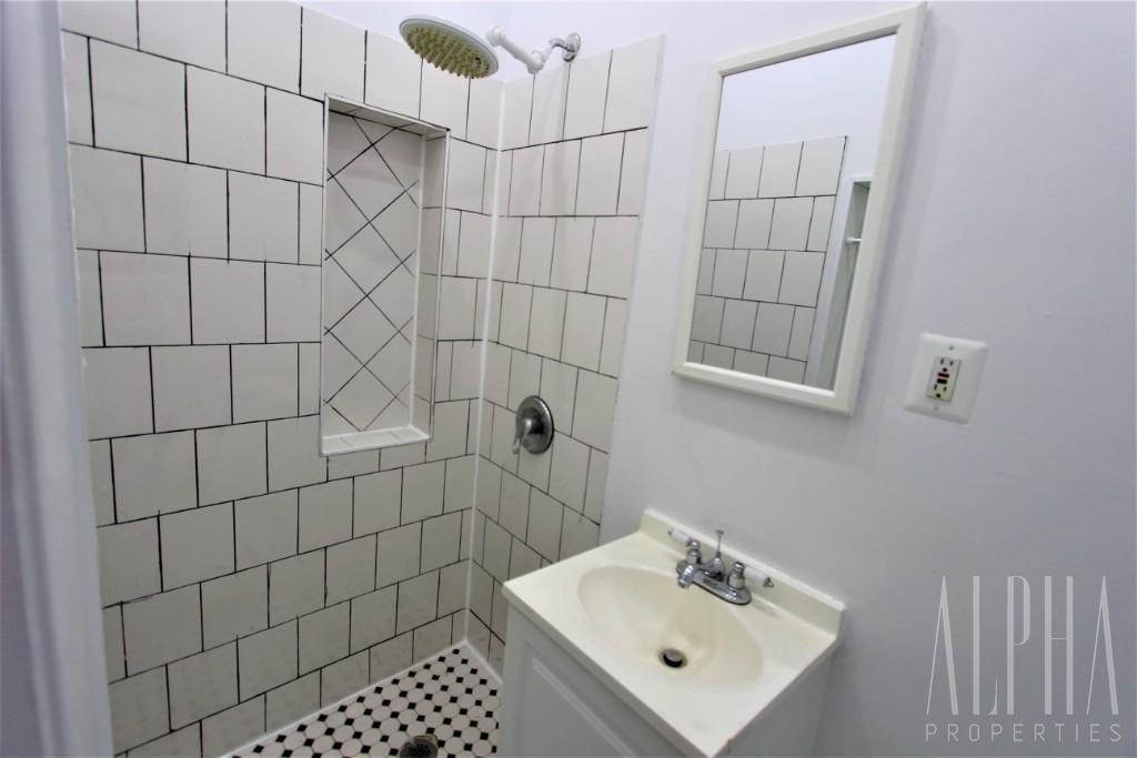 315 East 108th Street - Photo 2