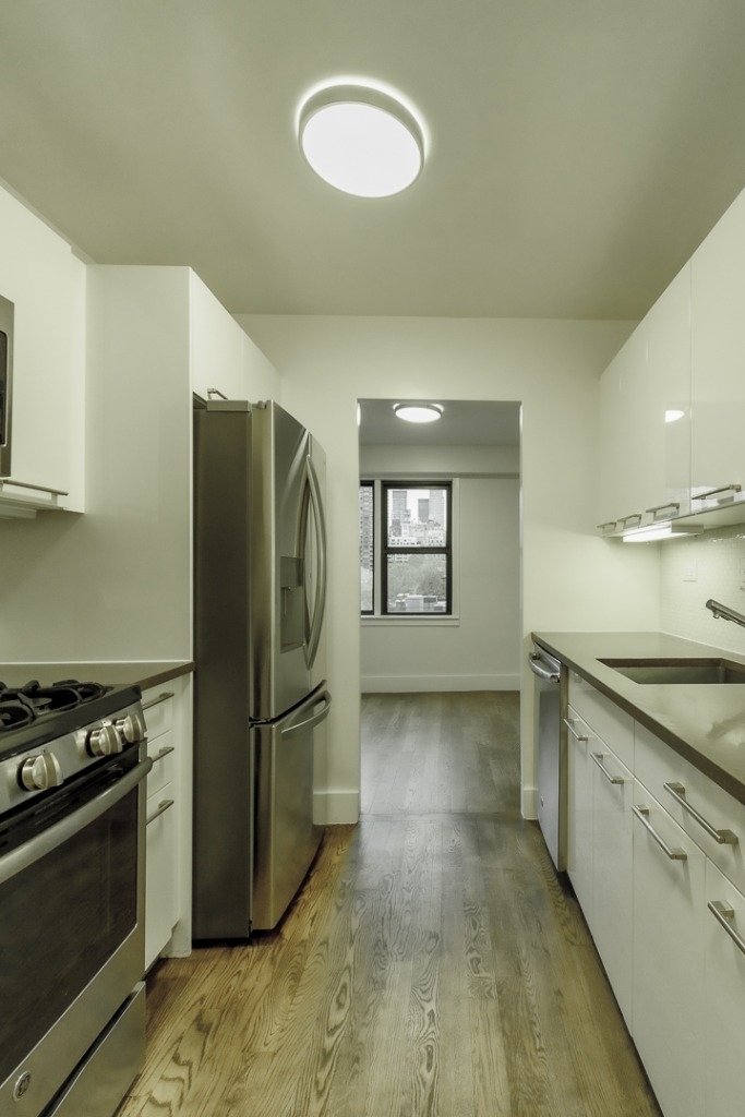 220 East 63rd Street - Photo 1