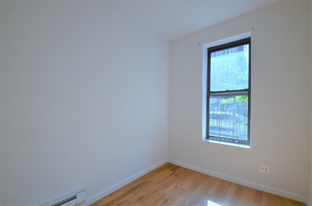 135 Amsterdam Avenue - Photo 7