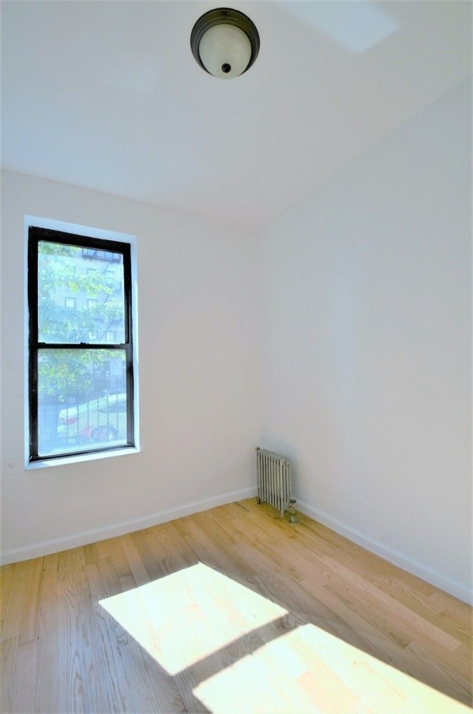 135 Amsterdam Avenue - Photo 6