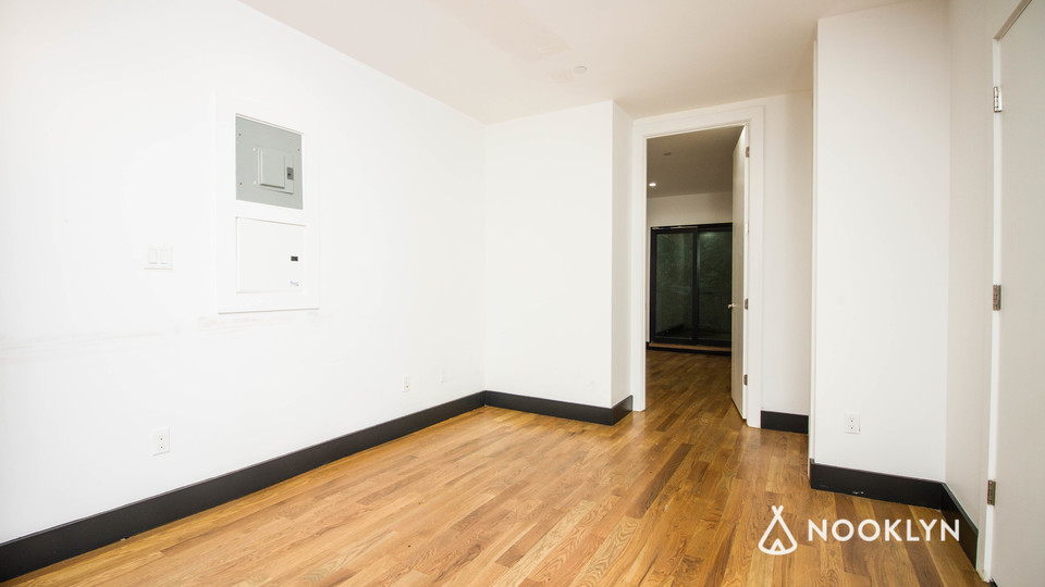 562 Park Pl - Photo 7