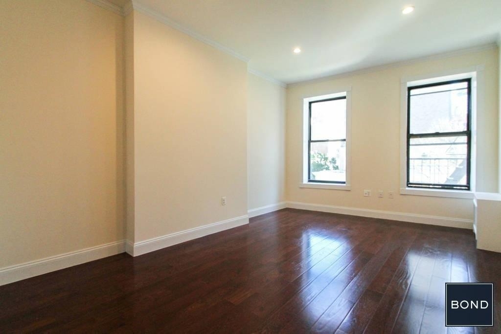 121 West 104 - Photo 0