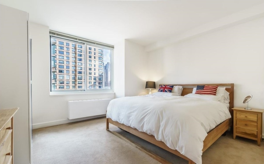 400 West 63rd Street - Photo 1