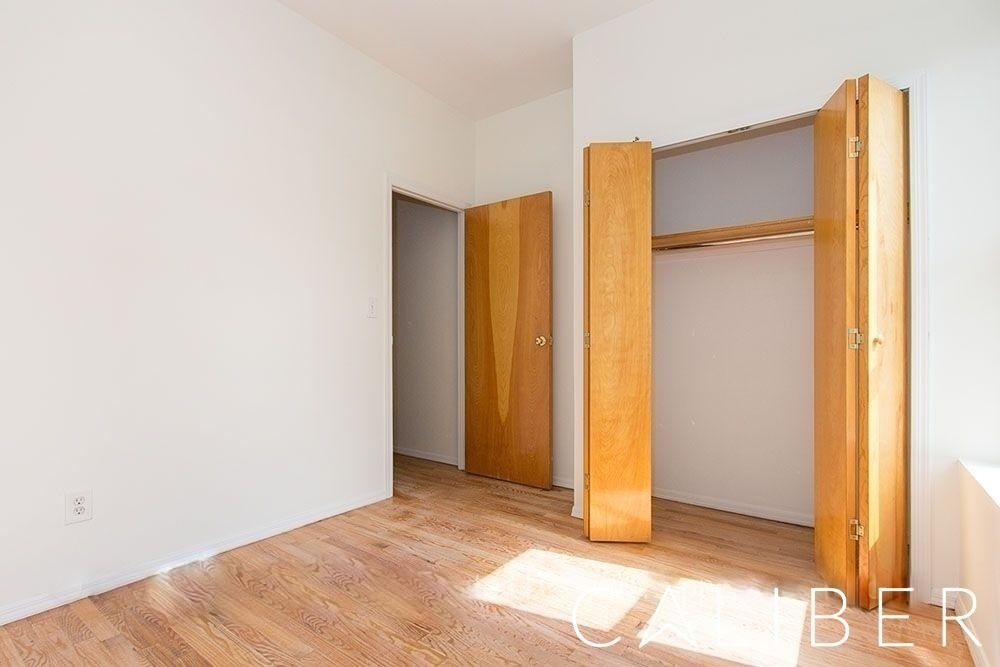 232 East 83rd Street - Photo 3