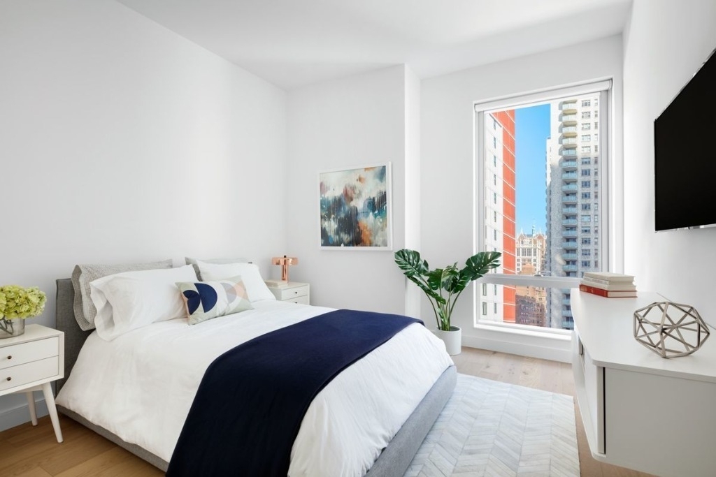 225 East 39th Street - Photo 1