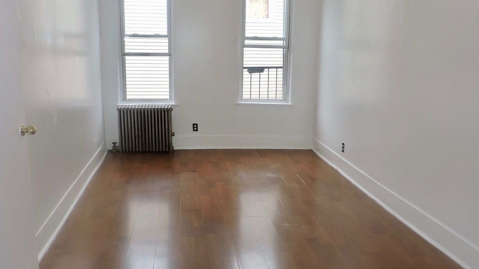 746 Bushwick Ave - Photo 4