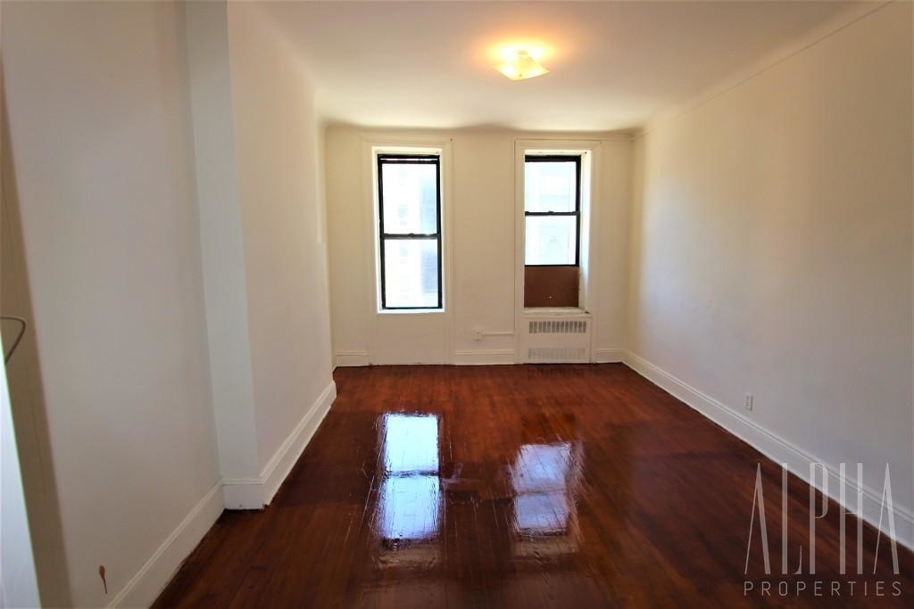 1667 York Avenue - Photo 1