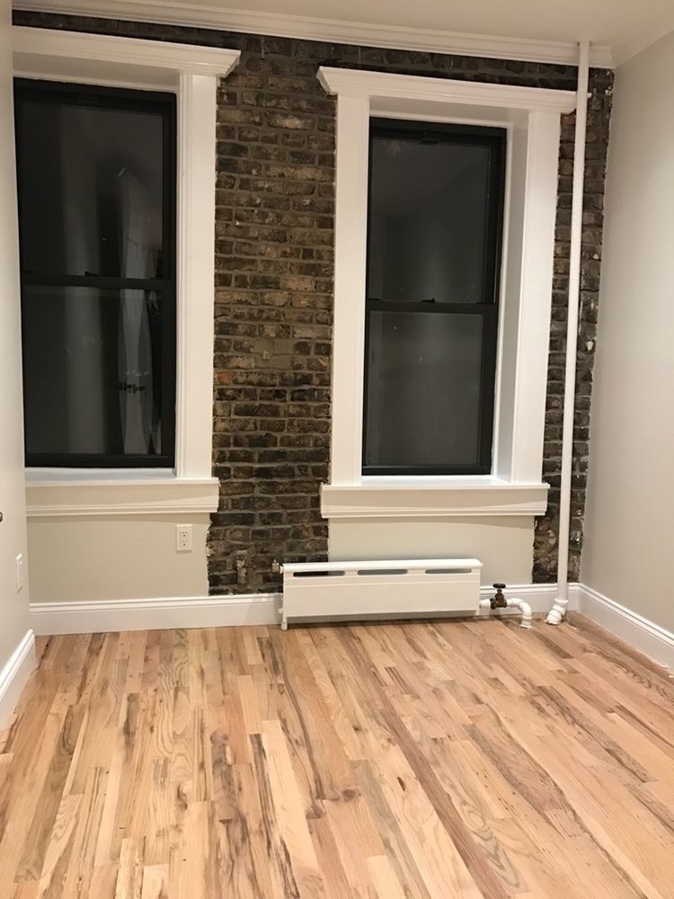 620 East 6th Street - Photo 1