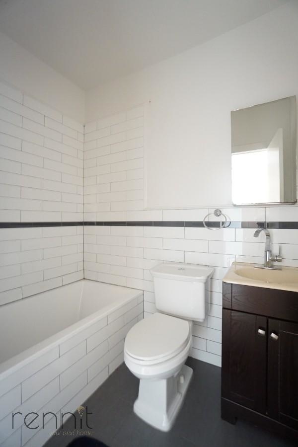 887 Myrtle Avenue - Photo 12