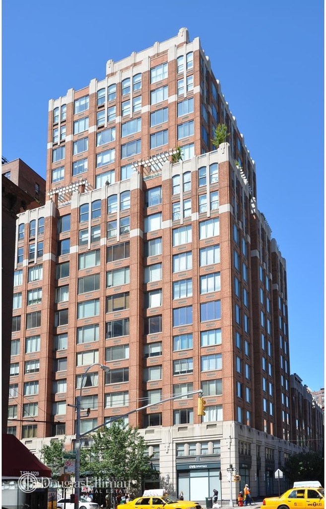 350 East 82nd St - Photo 17