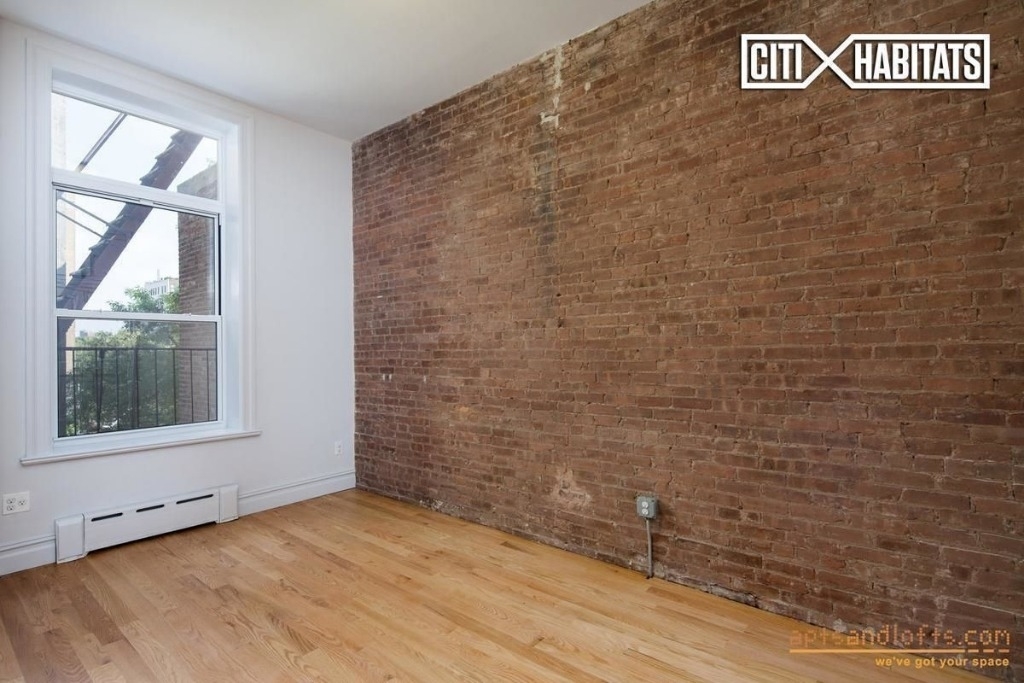 73 Saint Marks Avenue  - Photo 2