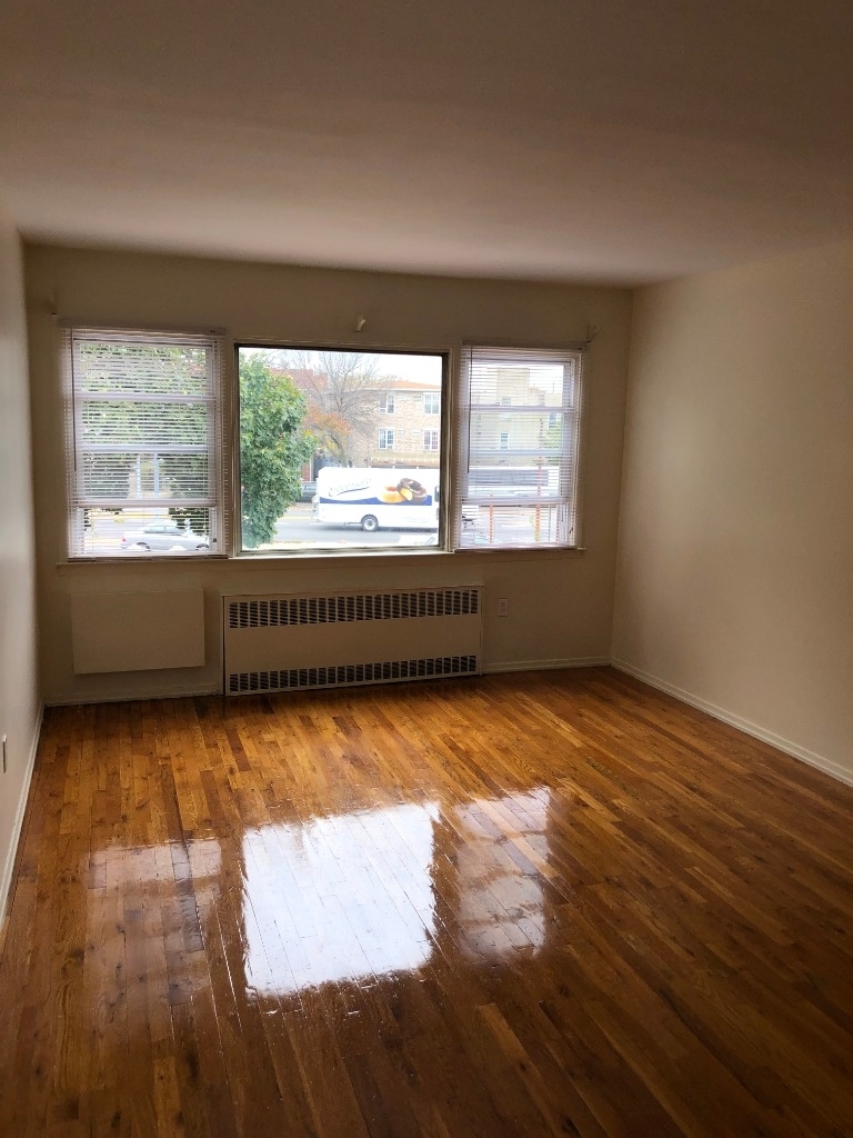 135 East 58th Street - Photo 3