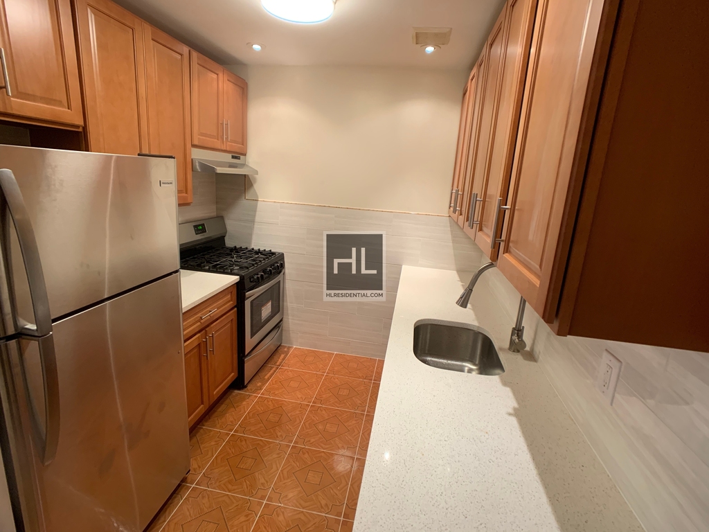 372 Lefferts Avenue - Photo 0