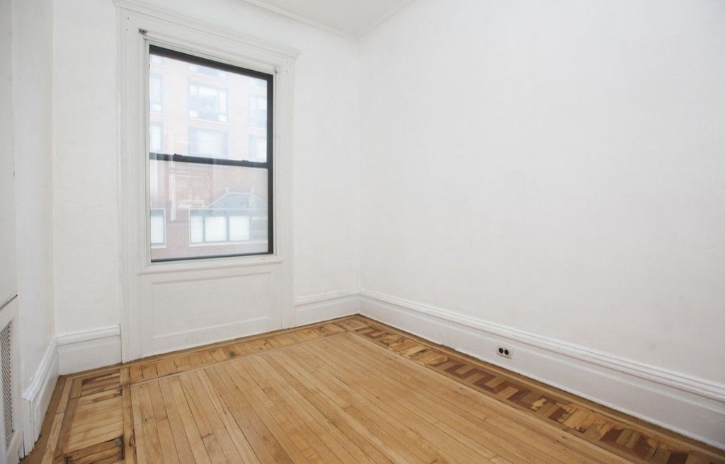 105 east 15th - Photo 3