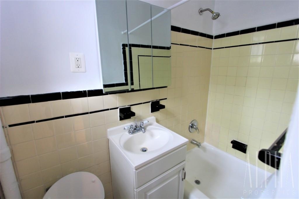 315 East 108th Street - Photo 2