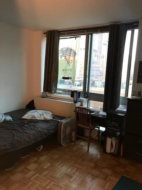 1 Bed Home Office Flex 3 - West 37th Street - Photo 4