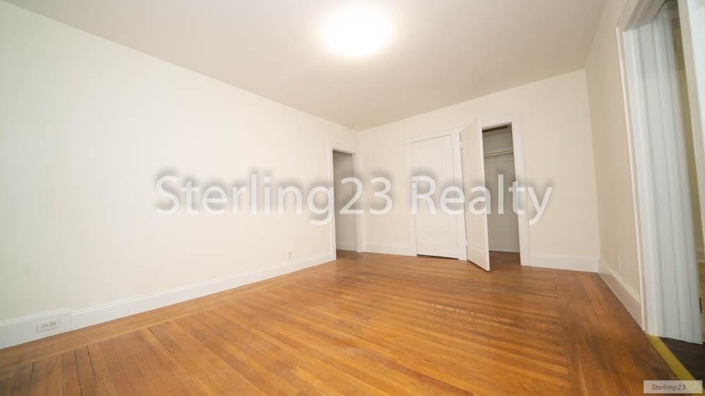 30-26 21st Street - Photo 5