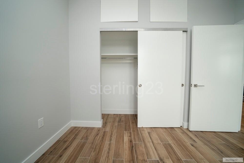 31-12 24th Avenue - Photo 6