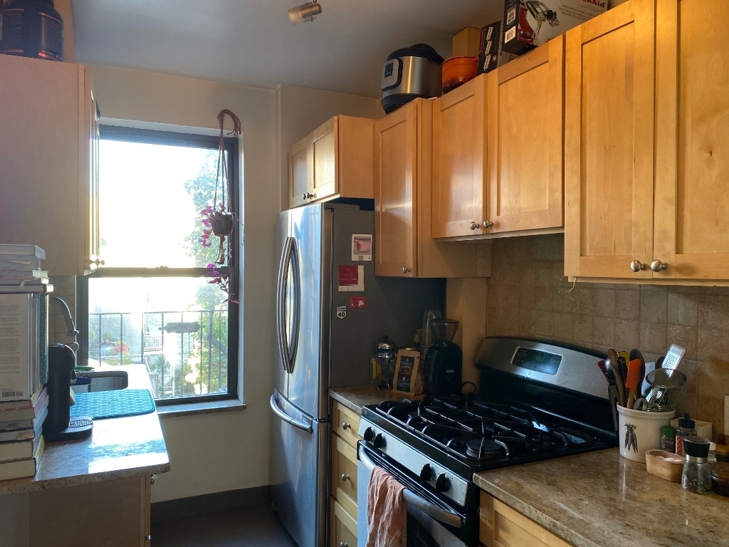 315west 19th Street - Photo 1