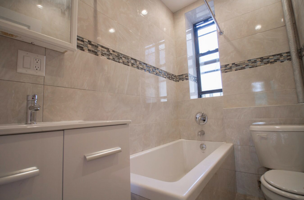 1155 East 35th Street  - Photo 4