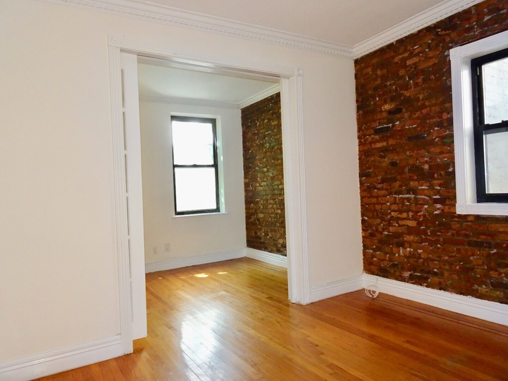 322 East 74th Street - Photo 3