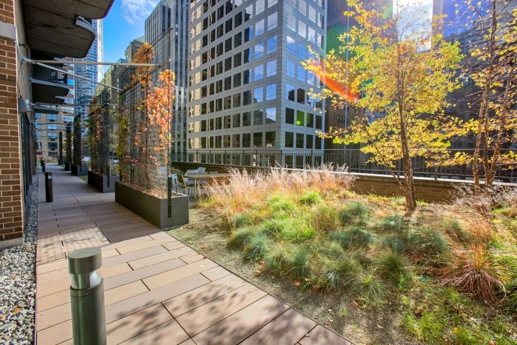 235 W 56th - Photo 8