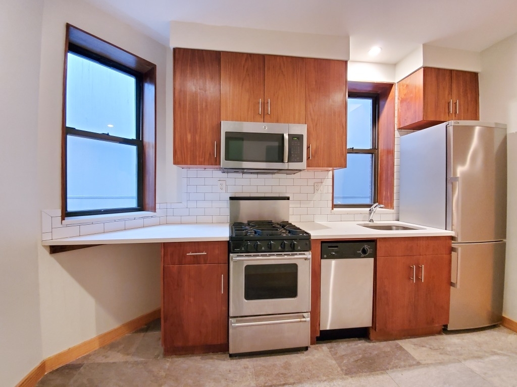 212 Lafayette St. - Photo 1