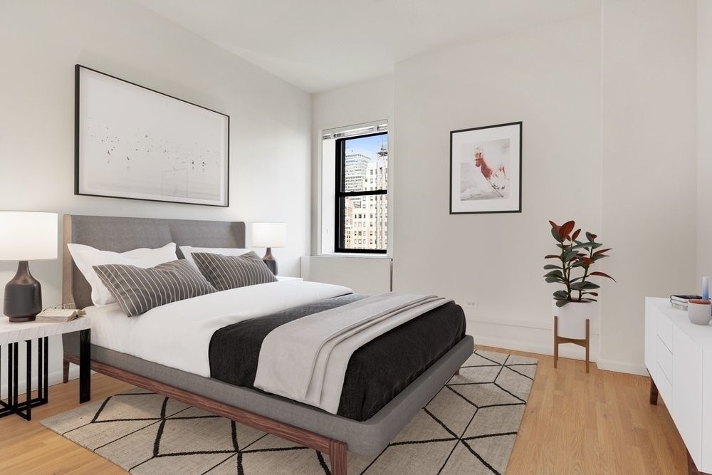 45 West 34th Street - Photo 1