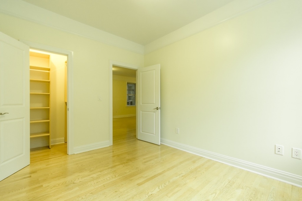 117 West 13th Street - Photo 4