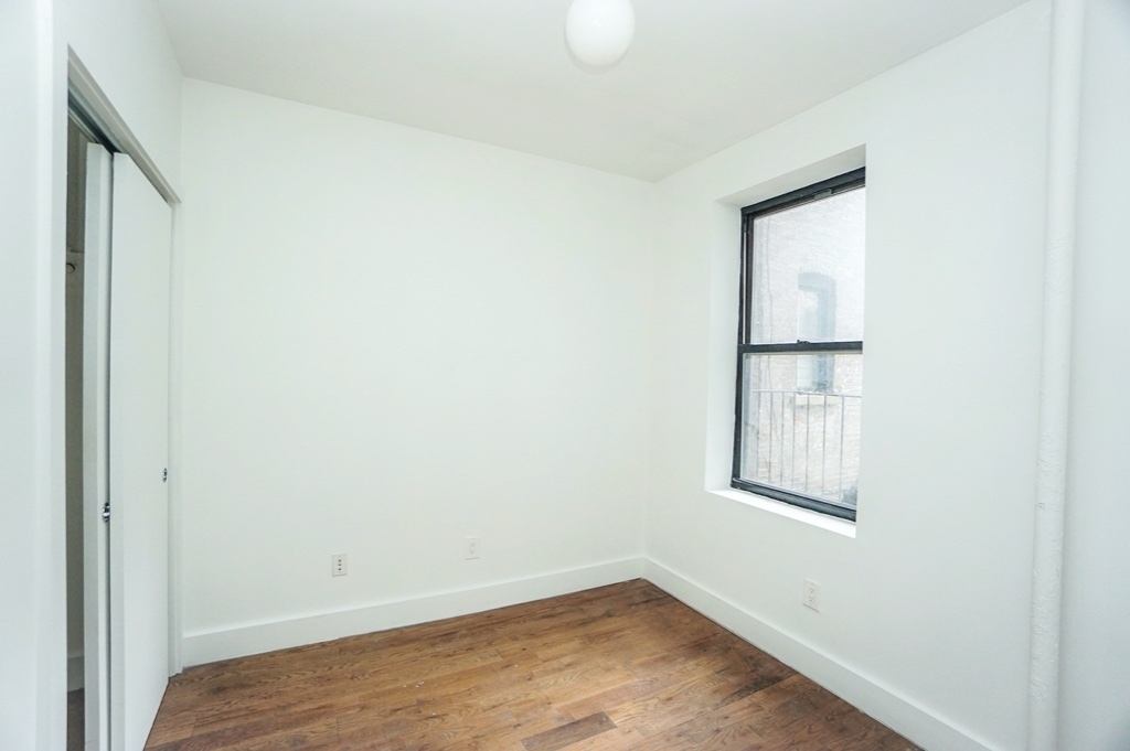 432 W 163rd Street - Photo 4