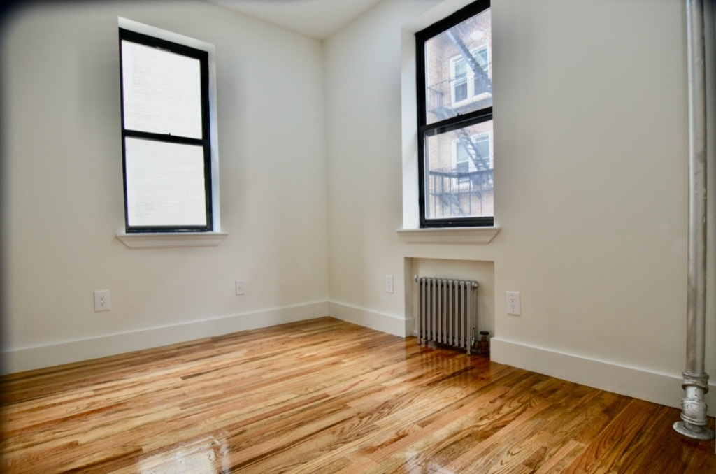 725 West 172nd St - Photo 6