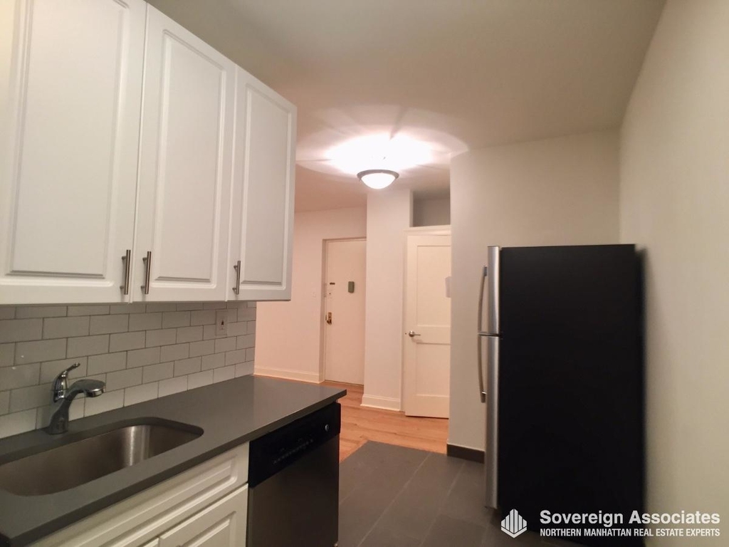 282 Cabrini Boulevard - Photo 3