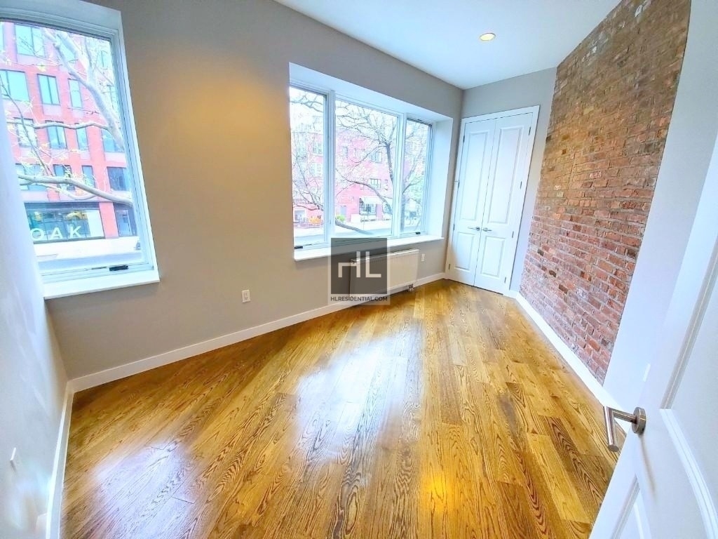 167 West 10th Street - Photo 7