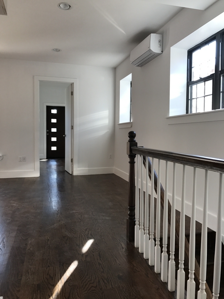 471 East 35th Street  - Photo 3